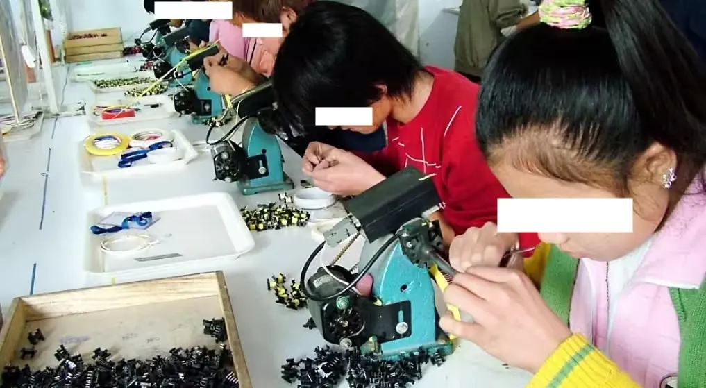 Hand-Set Diamonds vs Mass Production