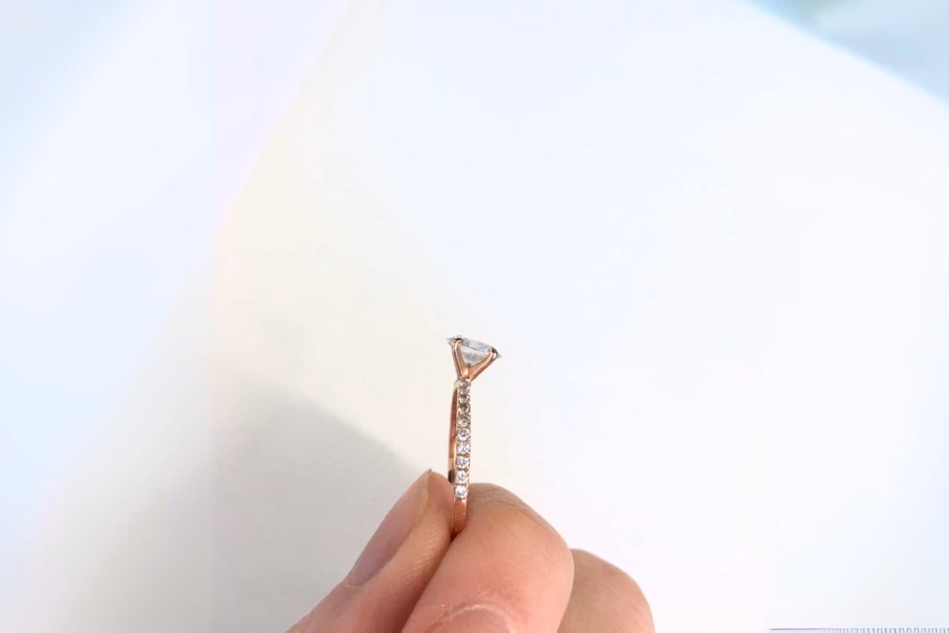 Why Avoid a Thin Engagement Ring